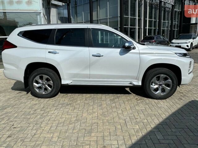 Мицубиси Паджеро Спорт, объемом двигателя 3 л и пробегом 0 тыс. км за 42056 $, фото 16 на Automoto.ua