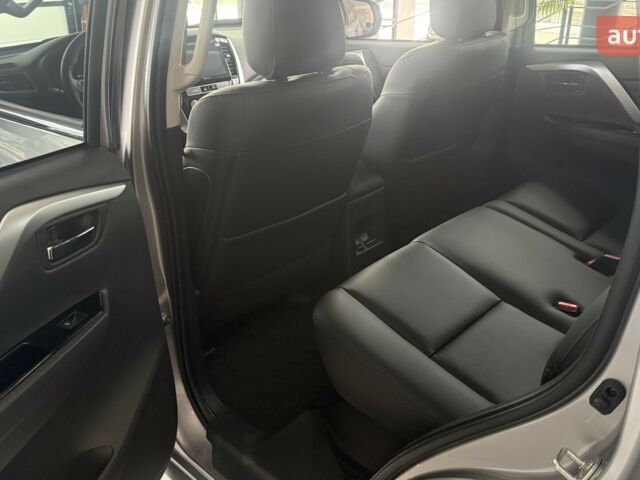 купить новое авто Мицубиси Паджеро Спорт 2024 года от официального дилера ВТ МОТОРС Мицубиси фото