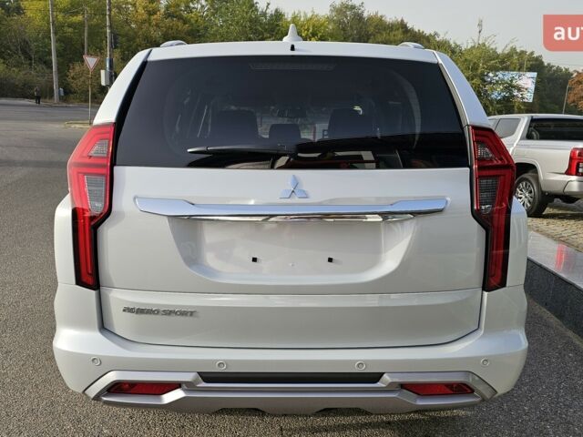 Міцубісі Паджеро Спорт, об'ємом двигуна 3 л та пробігом 0 тис. км за 41936 $, фото 4 на Automoto.ua