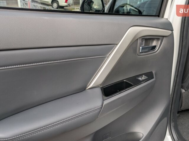 Мицубиси Паджеро Спорт, объемом двигателя 3 л и пробегом 0 тыс. км за 42264 $, фото 13 на Automoto.ua