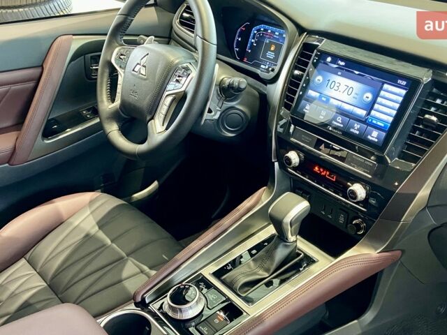 Мицубиси Паджеро Спорт, объемом двигателя 3 л и пробегом 0 тыс. км за 46594 $, фото 23 на Automoto.ua