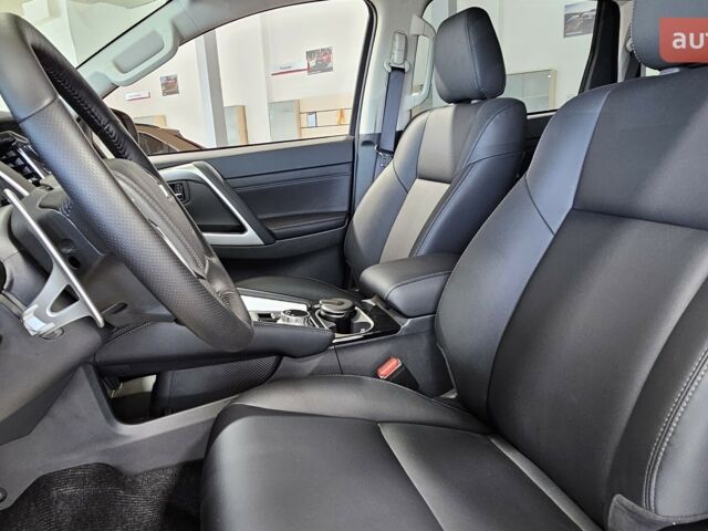 Мицубиси Паджеро Спорт, объемом двигателя 3 л и пробегом 0 тыс. км за 45616 $, фото 5 на Automoto.ua