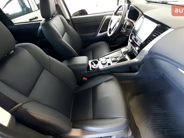 Міцубісі Паджеро Спорт, об'ємом двигуна 3 л та пробігом 0 тис. км за 46288 $, фото 13 на Automoto.ua