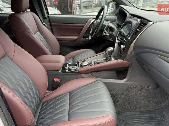 купить новое авто Мицубиси Паджеро Спорт 2025 года от официального дилера АВТОГРАД ОДЕСА MITSUBISHI Мицубиси фото