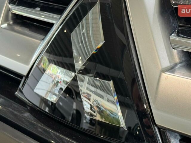 Мицубиси Паджеро Спорт 2025 года купить новое авто Мицубиси Паджеро Спорт 2025 года от официального дилера Ньютон Авто Місто Мицубиси фото