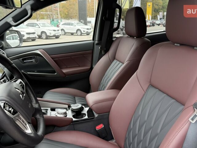 купить новое авто Мицубиси Паджеро Спорт 2025 года от официального дилера АВТОГРАД ОДЕСА MITSUBISHI Мицубиси фото