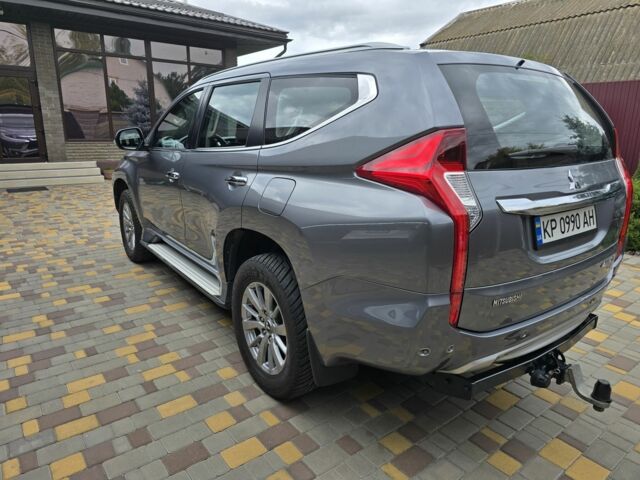 Сірий Міцубісі Паджеро Спорт, об'ємом двигуна 2.5 л та пробігом 45 тис. км за 2500 $, фото 3 на Automoto.ua