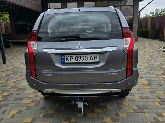 Сірий Міцубісі Паджеро Спорт, об'ємом двигуна 2.5 л та пробігом 45 тис. км за 2500 $, фото 4 на Automoto.ua