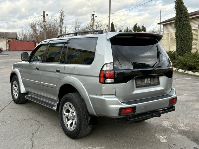 Серый Мицубиси Паджеро Спорт, объемом двигателя 3 л и пробегом 240 тыс. км за 6499 $, фото 5 на Automoto.ua