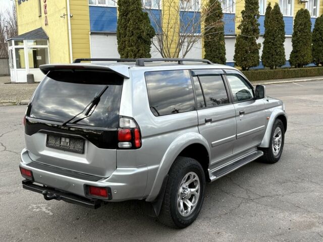 Серый Мицубиси Паджеро Спорт, объемом двигателя 3 л и пробегом 240 тыс. км за 6499 $, фото 2 на Automoto.ua