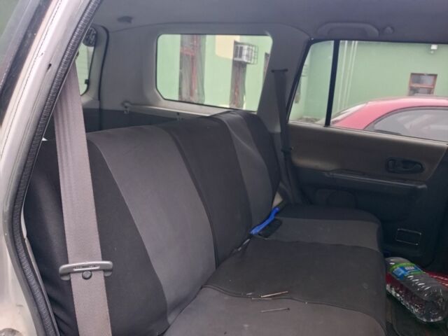 Серый Мицубиси Паджеро Спорт, объемом двигателя 3.5 л и пробегом 200 тыс. км за 5000 $, фото 5 на Automoto.ua