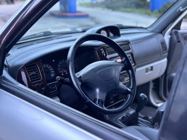 Серый Мицубиси Паджеро Спорт, объемом двигателя 3 л и пробегом 250 тыс. км за 5999 $, фото 7 на Automoto.ua