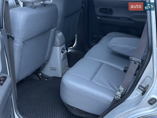 Сірий Міцубісі Паджеро Спорт, об'ємом двигуна 3 л та пробігом 250 тис. км за 5999 $, фото 12 на Automoto.ua