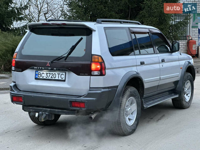 Сірий Міцубісі Паджеро Спорт, об'ємом двигуна 3 л та пробігом 250 тис. км за 5999 $, фото 5 на Automoto.ua