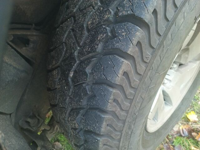 Серый Мицубиси Паджеро Спорт, объемом двигателя 3 л и пробегом 380 тыс. км за 6000 $, фото 7 на Automoto.ua