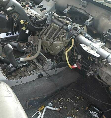 Сірий Міцубісі Паджеро Спорт, об'ємом двигуна 3 л та пробігом 380 тис. км за 6000 $, фото 9 на Automoto.ua