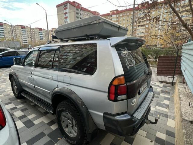 Серый Мицубиси Паджеро Спорт, объемом двигателя 3 л и пробегом 283 тыс. км за 6700 $, фото 3 на Automoto.ua