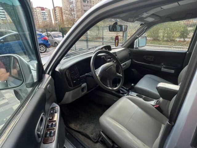 Серый Мицубиси Паджеро Спорт, объемом двигателя 3 л и пробегом 283 тыс. км за 6700 $, фото 5 на Automoto.ua