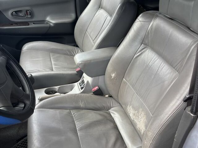 Серый Мицубиси Паджеро Спорт, объемом двигателя 2.5 л и пробегом 283 тыс. км за 7000 $, фото 5 на Automoto.ua