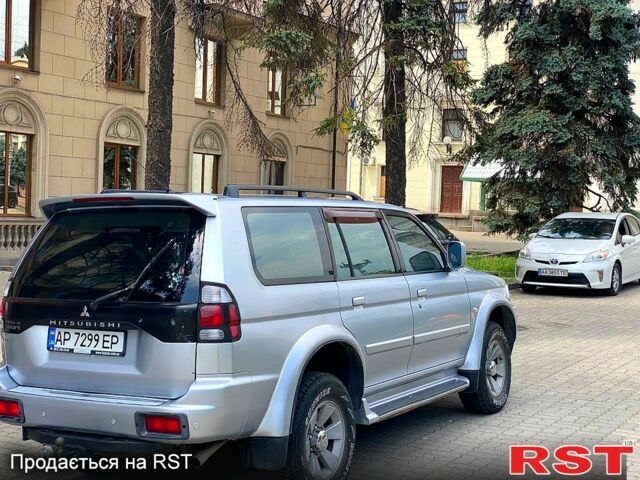 Серый Мицубиси Паджеро Спорт, объемом двигателя 3 л и пробегом 260 тыс. км за 6250 $, фото 3 на Automoto.ua