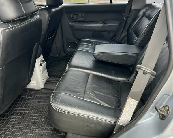 Серый Мицубиси Паджеро Спорт, объемом двигателя 2.5 л и пробегом 250 тыс. км за 8999 $, фото 11 на Automoto.ua