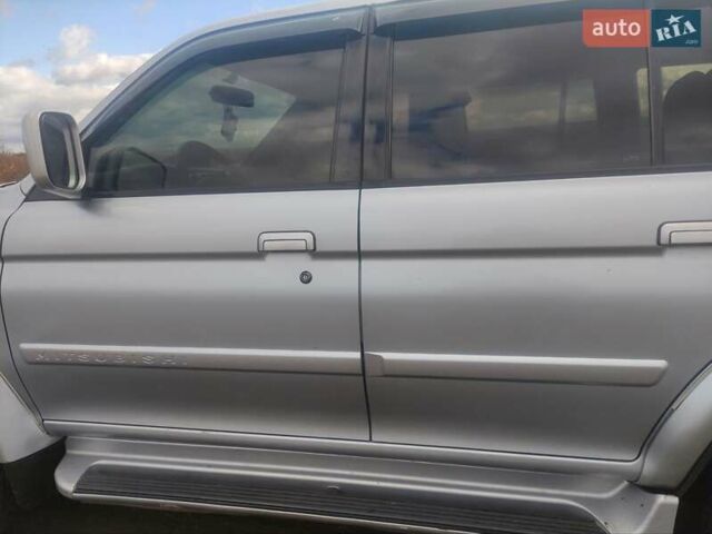 Міцубісі Паджеро Спорт 2005 у Чутове на Automoto.ua Сірий Міцубісі Паджеро Спорт, об'ємом двигуна 3 л та пробігом 299 тис. км за 9000 $, фото 9 на Automoto.ua