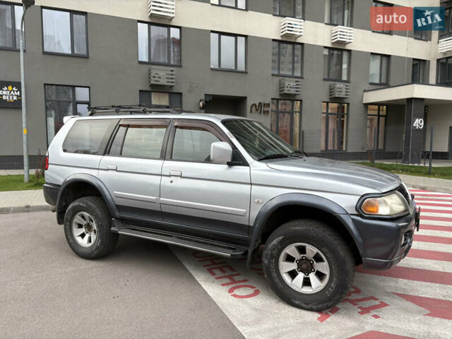 Мицубиси Паджеро Спорт 2005 в Киеве на Automoto.ua Серый Мицубиси Паджеро Спорт, объемом двигателя 3 л и пробегом 330 тыс. км за 5850 $, фото 7 на Automoto.ua