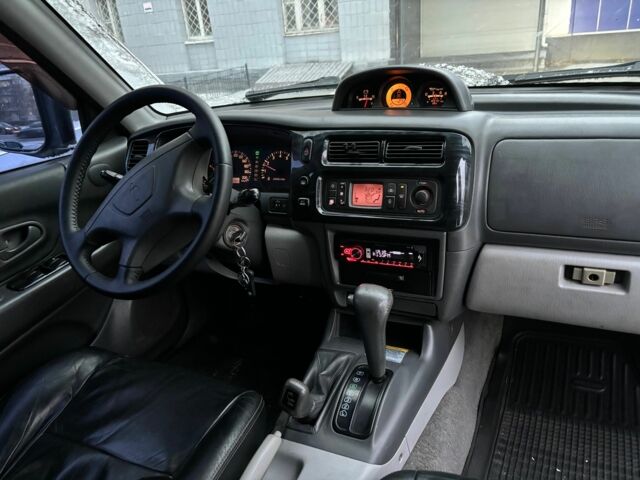 Серый Мицубиси Паджеро Спорт, объемом двигателя 3 л и пробегом 300 тыс. км за 5900 $, фото 5 на Automoto.ua