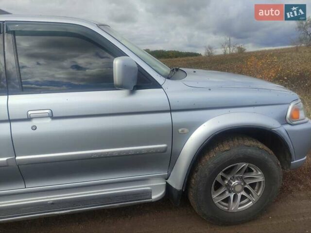 Міцубісі Паджеро Спорт 2005 у Чутове на Automoto.ua Сірий Міцубісі Паджеро Спорт, об'ємом двигуна 3 л та пробігом 299 тис. км за 9000 $, фото 5 на Automoto.ua