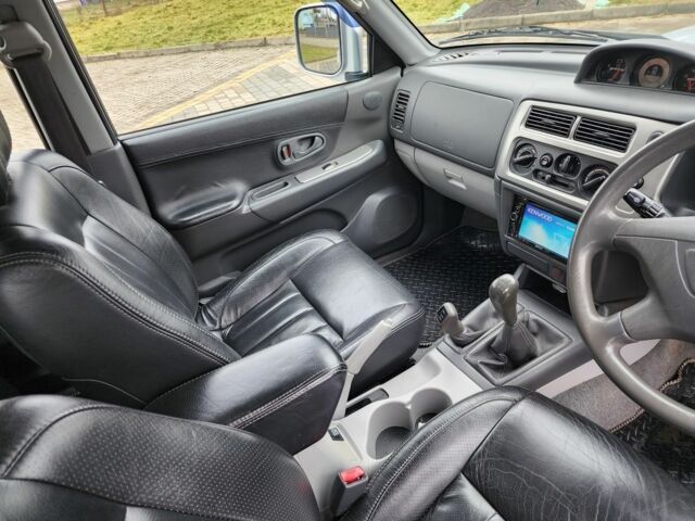 Серый Мицубиси Паджеро Спорт, объемом двигателя 2.5 л и пробегом 68 тыс. км за 6395 $, фото 16 на Automoto.ua