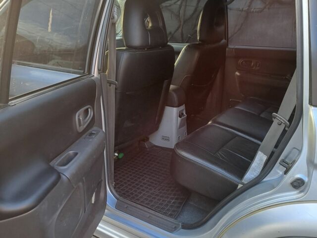 Сірий Міцубісі Паджеро Спорт, об'ємом двигуна 2.5 л та пробігом 215 тис. км за 10200 $, фото 7 на Automoto.ua