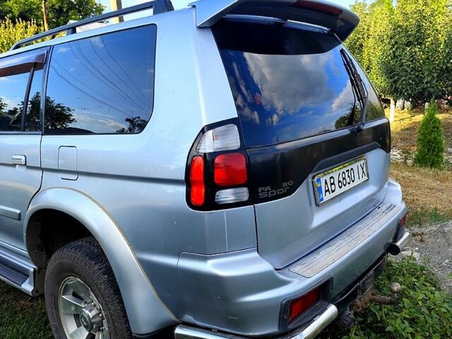 Серый Мицубиси Паджеро Спорт, объемом двигателя 2.5 л и пробегом 280 тыс. км за 10000 $, фото 3 на Automoto.ua