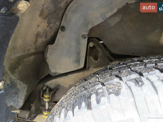 Сірий Міцубісі Паджеро Спорт, об'ємом двигуна 2.97 л та пробігом 220 тис. км за 10500 $, фото 30 на Automoto.ua