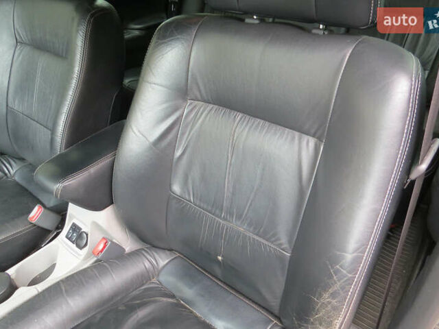 Сірий Міцубісі Паджеро Спорт, об'ємом двигуна 2.97 л та пробігом 220 тис. км за 10500 $, фото 12 на Automoto.ua