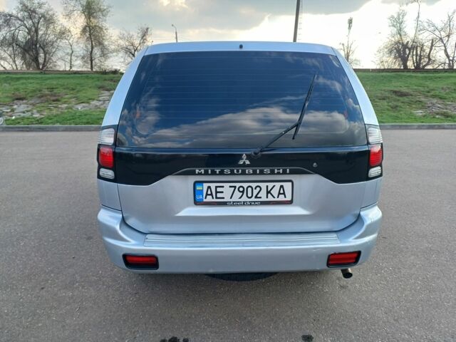 Сірий Міцубісі Паджеро Спорт, об'ємом двигуна 3 л та пробігом 250 тис. км за 7500 $, фото 4 на Automoto.ua