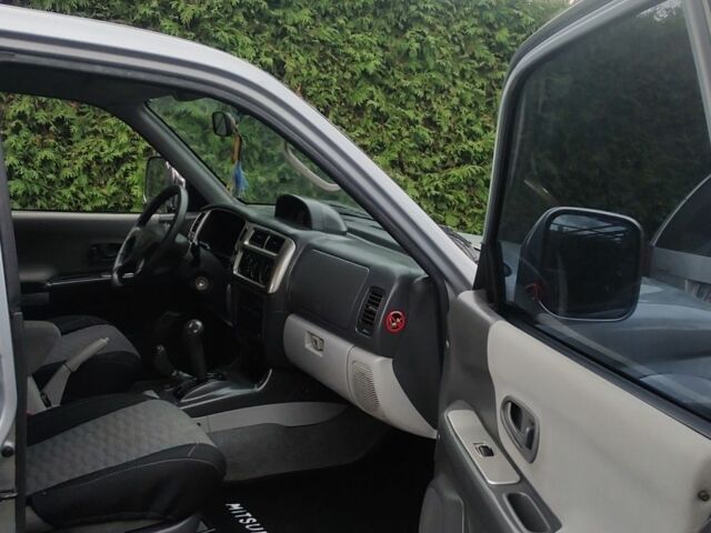 Серый Мицубиси Паджеро Спорт, объемом двигателя 3 л и пробегом 207 тыс. км за 6500 $, фото 10 на Automoto.ua