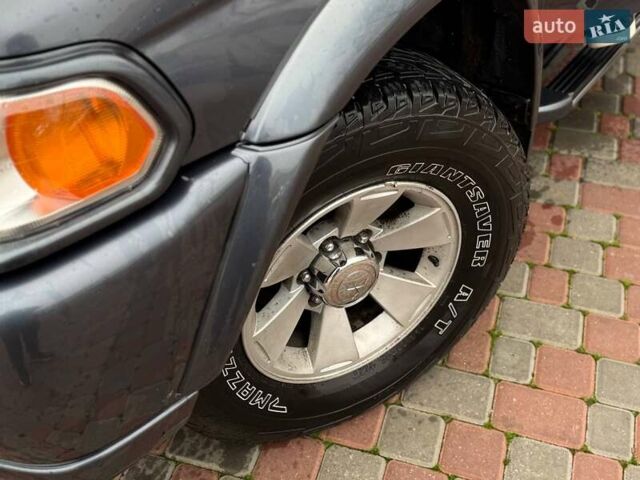 Серый Мицубиси Паджеро Спорт, объемом двигателя 2.97 л и пробегом 322 тыс. км за 7700 $, фото 13 на Automoto.ua