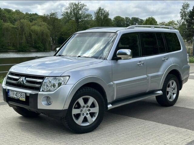 Сірий Міцубісі Паджеро Спорт, об'ємом двигуна 3.2 л та пробігом 190 тис. км за 5000 $, фото 2 на Automoto.ua