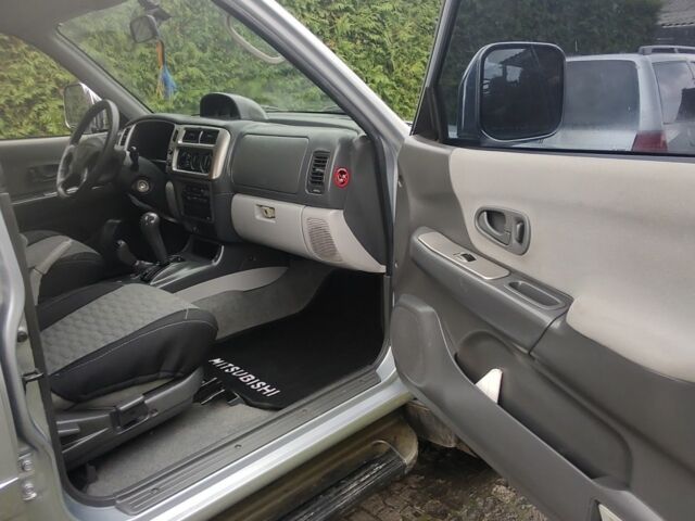 Серый Мицубиси Паджеро Спорт, объемом двигателя 3 л и пробегом 207 тыс. км за 6500 $, фото 13 на Automoto.ua