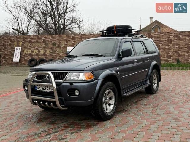 Серый Мицубиси Паджеро Спорт, объемом двигателя 2.97 л и пробегом 322 тыс. км за 7700 $, фото 2 на Automoto.ua