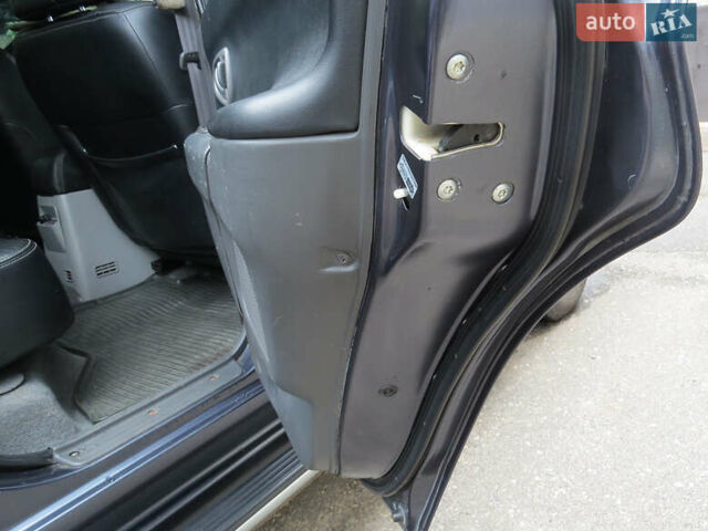 Сірий Міцубісі Паджеро Спорт, об'ємом двигуна 2.97 л та пробігом 220 тис. км за 10500 $, фото 25 на Automoto.ua