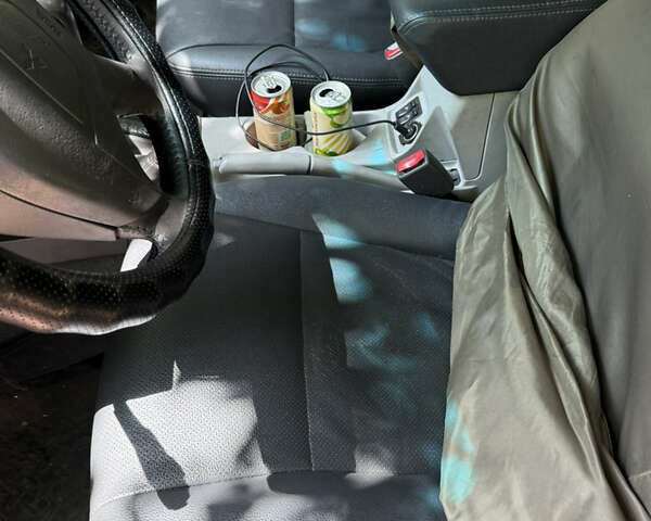 Сірий Міцубісі Паджеро Спорт, об'ємом двигуна 3 л та пробігом 280 тис. км за 6500 $, фото 5 на Automoto.ua