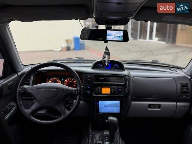 Серый Мицубиси Паджеро Спорт, объемом двигателя 2.97 л и пробегом 322 тыс. км за 7700 $, фото 11 на Automoto.ua