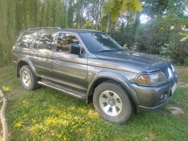 Мицубиси Паджеро Спорт 2008 в Умани на Automoto.ua Серый Мицубиси Паджеро Спорт, объемом двигателя 3 л и пробегом 270 тыс. км за 8799 $, фото 3 на Automoto.ua