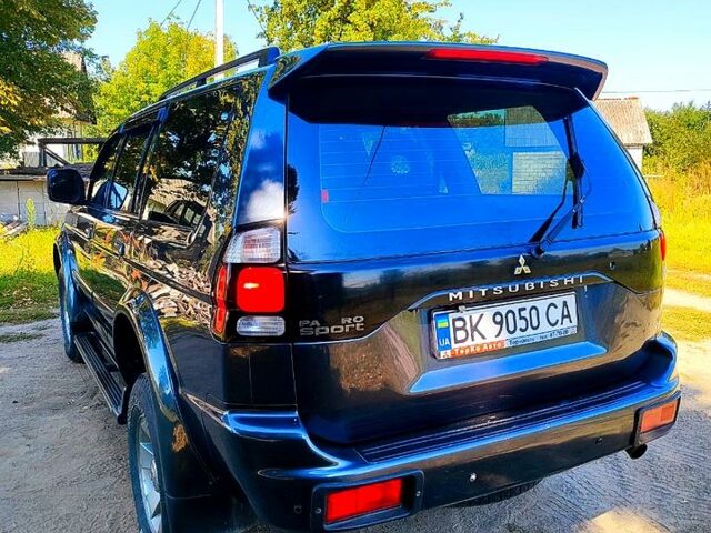 Сірий Міцубісі Паджеро Спорт, об'ємом двигуна 2.5 л та пробігом 186 тис. км за 10700 $, фото 3 на Automoto.ua