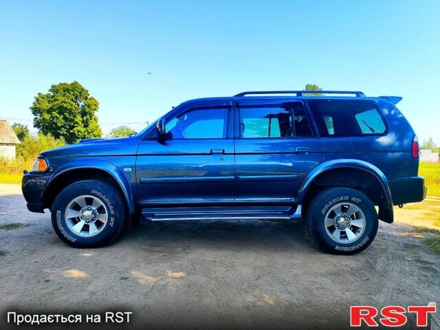 Сірий Міцубісі Паджеро Спорт, об'ємом двигуна 2.5 л та пробігом 186 тис. км за 10700 $, фото 1 на Automoto.ua