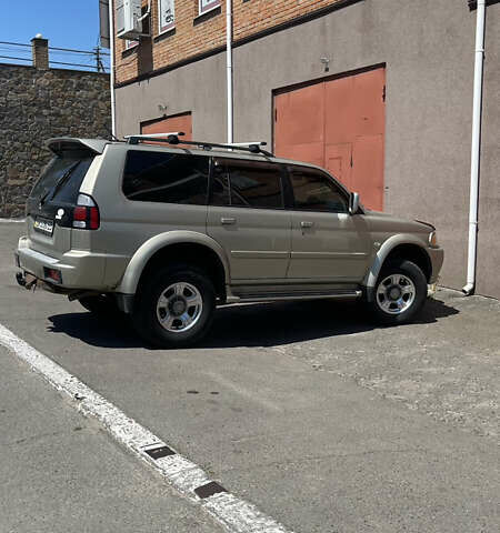 Серый Мицубиси Паджеро Спорт, объемом двигателя 3 л и пробегом 299 тыс. км за 7200 $, фото 15 на Automoto.ua