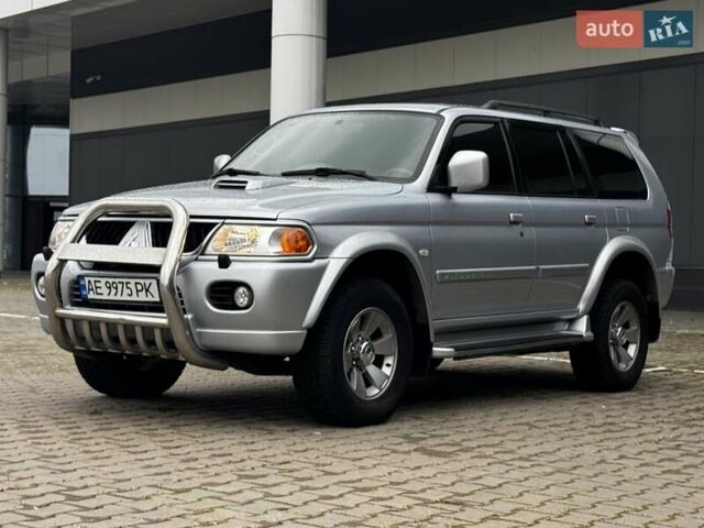 Міцубісі Паджеро Спорт 2008 у Києві на Automoto.ua Сірий Міцубісі Паджеро Спорт, об'ємом двигуна 2.48 л та пробігом 225 тис. км за 10900 $, фото 3 на Automoto.ua