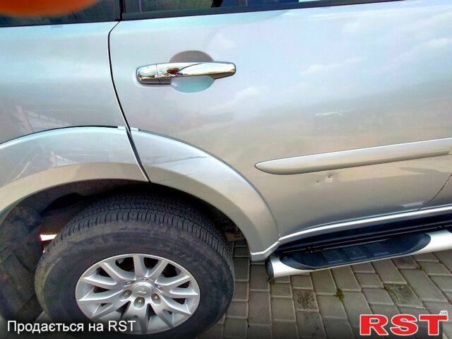 Міцубісі Паджеро Спорт 2010 у Никополе на Automoto.ua Сірий Міцубісі Паджеро Спорт, об'ємом двигуна 2.5 л та пробігом 107 тис. км за 11500 $, фото 10 на Automoto.ua