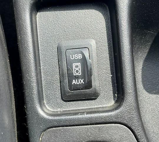 Серый Мицубиси Паджеро Спорт, объемом двигателя 2.5 л и пробегом 150 тыс. км за 16700 $, фото 4 на Automoto.ua